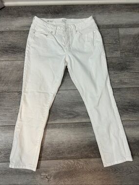 a.n.a Women's White Straight Leg Skinny Crop Jeans